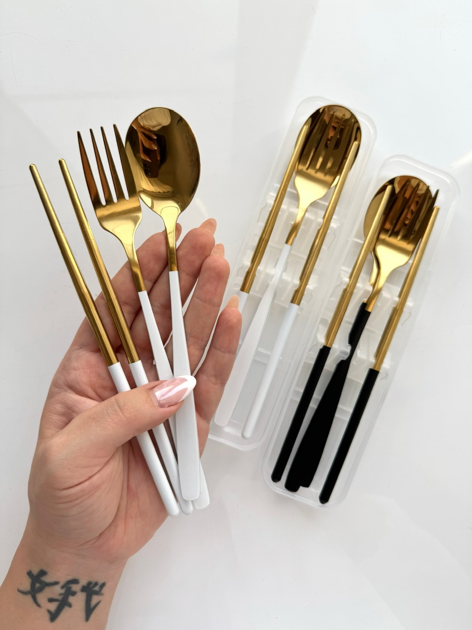 ست قاشق و‌چنگال و چاپ استیک استیل